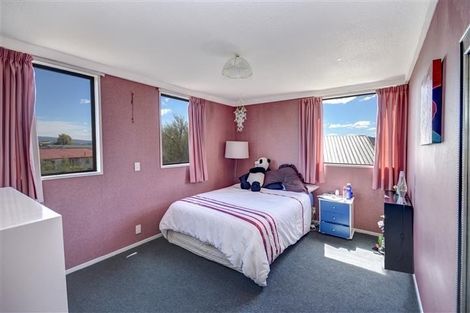 Photo of property in 10 Kent Place, Mosgiel, 9024