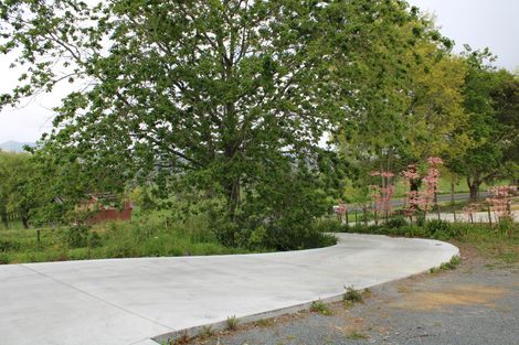 Photo of property in 183 Kimihia Road, Huntly, 3771