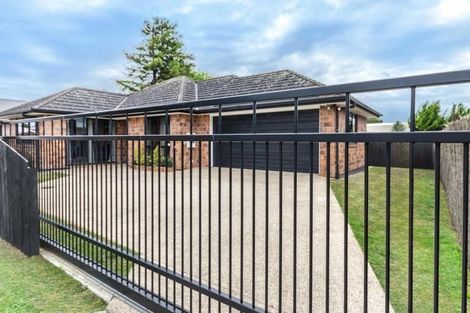 Photo of property in 9b Cosgrave Road, Papakura, 2110