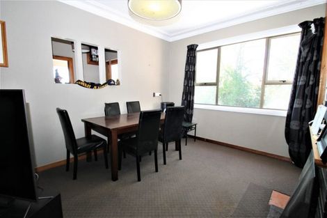 Photo of property in 180 Gladstone Road, Dalmore, Dunedin, 9010