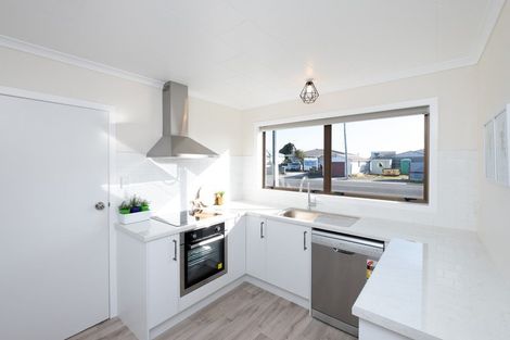 Photo of property in 24 Albion Street, Hawera, 4610