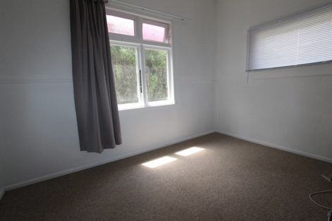 Photo of property in 14 Alfredton Road, Eketahuna, 4900