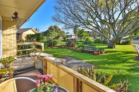 Photo of property in 14 Tatariki Street, Rosehill, Papakura, 2113