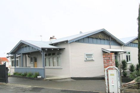 Photo of property in 11 Lawrence Road, Hospital Hill, Napier, 4110