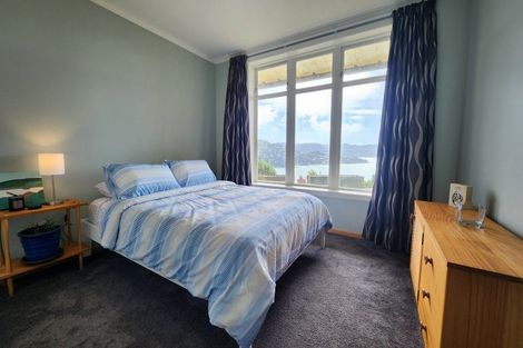 Photo of property in 43 Kaikoura Street, Maupuia, Wellington, 6022