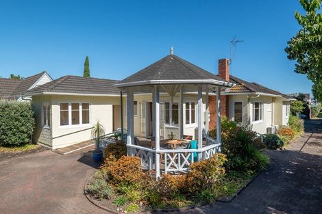 Photo of property in 1/26 Queens Parade, Devonport, Auckland, 0624