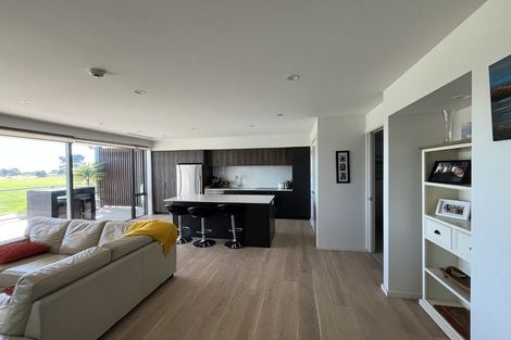 Photo of property in 33 Beach Road, Tahunanui, Nelson, 7011