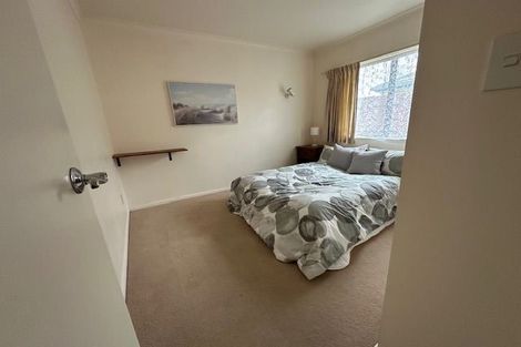 Photo of property in 3/66 Kawaha Point Road, Kawaha Point, Rotorua, 3010