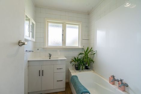 Photo of property in 106 Gilberthorpes Road, Hei Hei, Christchurch, 8042