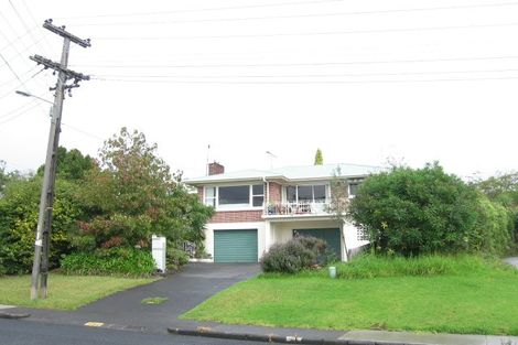 Photo of property in 2/1 Grassways Avenue, Pakuranga, Auckland, 2010