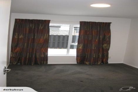 Photo of property in 2/12 Keoghs Lane, St Albans, Christchurch, 8014