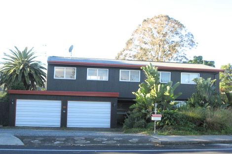 Photo of property in 56 Lawrence Crescent, Hillpark, Auckland, 2102