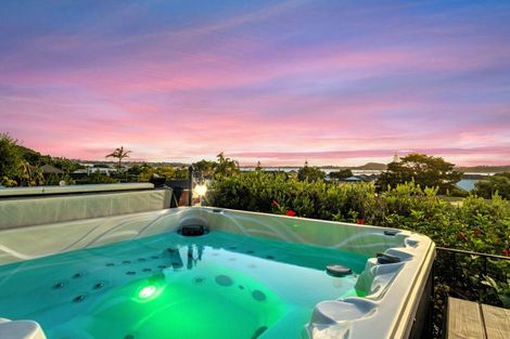 Photo of property in 3/64 Hattaway Avenue, Bucklands Beach, Auckland, 2012