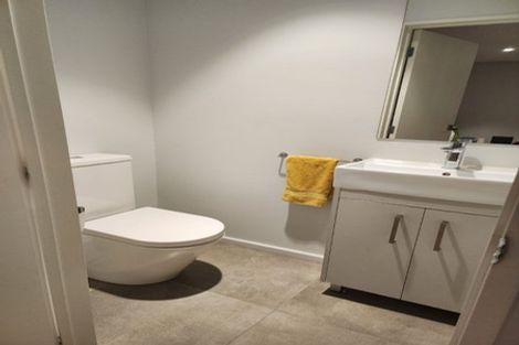 Photo of property in 75 Bordeaux Parade, Te Atatu South, Auckland, 0610