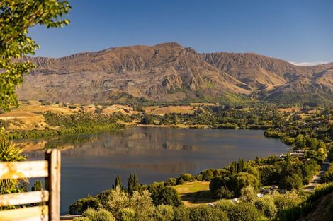 Photo of property in 101 Jean Robins Drive, Lake Hayes, Queenstown, 9371