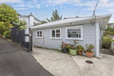 Photo of property in 12 Krull Street, Vogeltown, Wellington, 6021