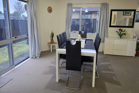 Photo of property in 2 Rose Lane, Huntington, Hamilton, 3210