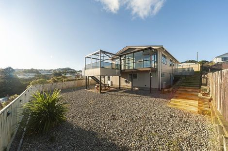 Photo of property in 46 Cypress Drive, Maungaraki, Lower Hutt, 5010