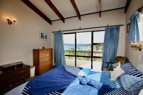 Photo of property in 52 Centennial Drive, Whitianga, 3510