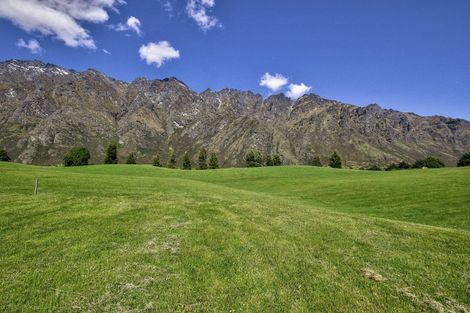 Photo of property in 13 Pendeen Crescent, Jacks Point, Queenstown, 9371