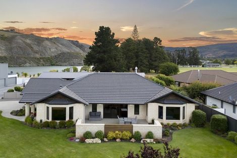 Photo of property in 1 Mitchell Place, Cromwell, 9310