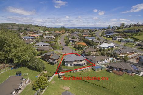 Photo of property in 25 Hawk Place, Welcome Bay, Tauranga, 3112