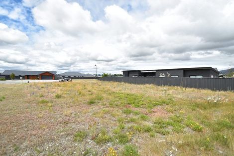 Photo of property in 12 Canal Place, Twizel, 7901