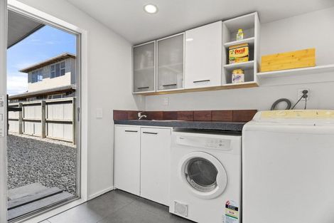 Photo of property in 43 Estuary Road, New Brighton, Christchurch, 8061
