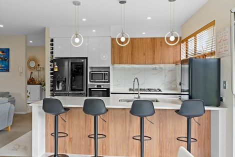 Photo of property in 5 Te Aramanu Crescent, Papakura, 2110