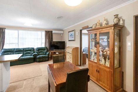 Photo of property in 220b Main Street, Gore, 9710