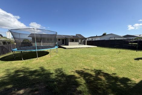 Photo of property in 10 Browning Crescent, Owhata, Rotorua, 3010