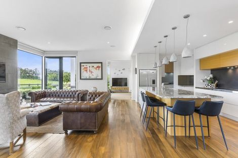 Photo of property in 38 Hawthorne Lane, Kingseat, Papakura, 2580