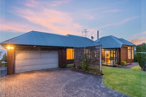 Photo of property in 12a Pekanga Road, Normandale, Lower Hutt, 5010