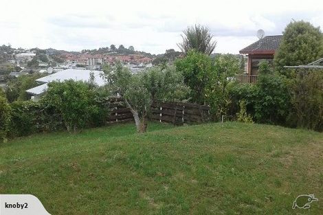 Photo of property in 14 Fairway Avenue, Red Beach, 0932