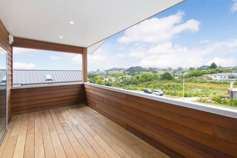 Photo of property in 76 Solan Drive, Waimauku, 0812