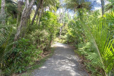 Photo of property in 47 Tarapatiki Drive, Whitianga, 3510