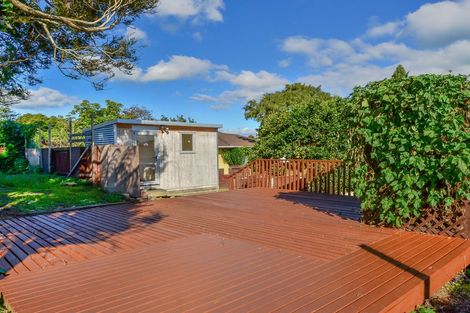 Photo of property in 14 Burndale Terrace, Manurewa, Auckland, 2102
