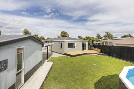 Photo of property in 108 Apollo Parade, Milson, Palmerston North, 4414