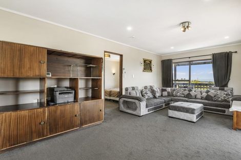 Photo of property in 27a Florence Daly Place, Mount Roskill, Auckland, 1041