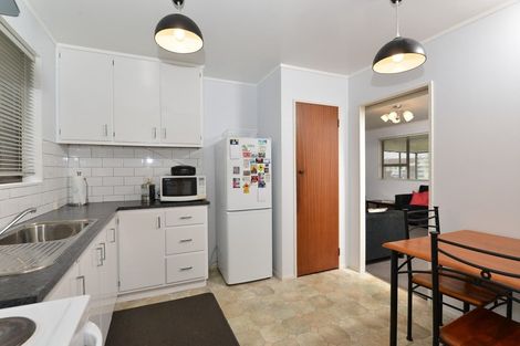 Photo of property in 12 Amber Lane, Melville, Hamilton, 3206