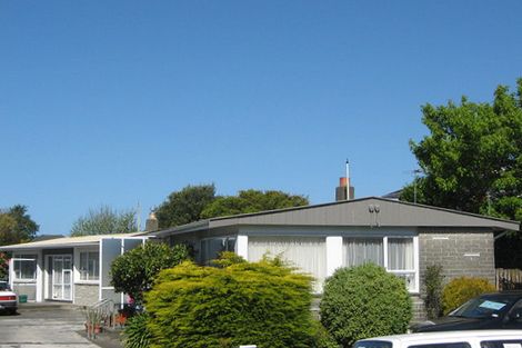 Photo of property in 296a Main North Road, Redwood, Christchurch, 8051