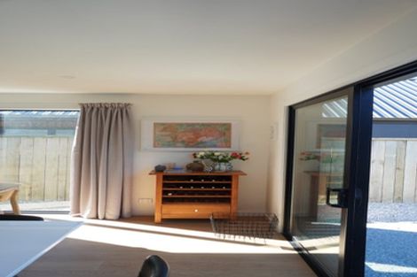 Photo of property in 93 Drysdale Road, Jacks Point, 9371