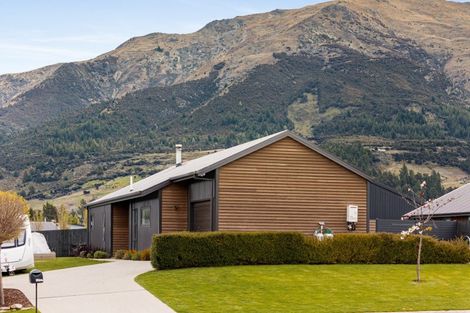 Photo of property in 12 Swan Street, Lake Hawea, Wanaka, 9382