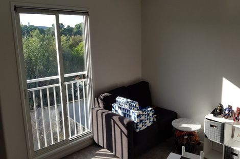 Photo of property in 14 Patiti Parade, Mangere Bridge, Auckland, 2022