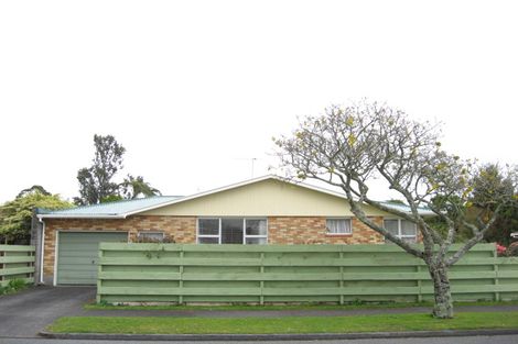 Photo of property in 87 Manu Crescent, Upper Vogeltown, New Plymouth, 4310