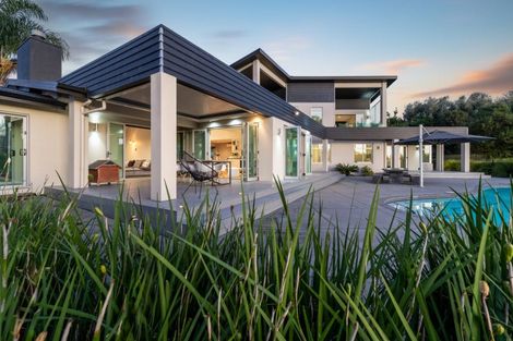 Photo of property in 42 Ryvington Lane, Tamahere, Hamilton, 3283