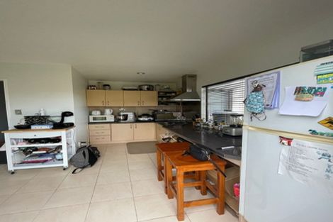 Photo of property in 11 Rosses Place, Pinehill, Auckland, 0632