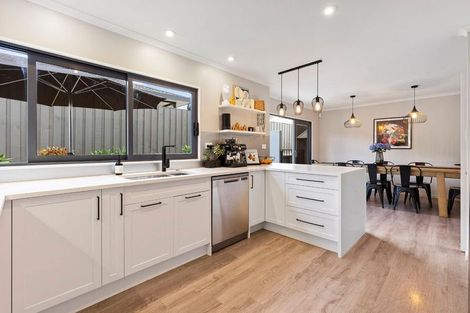 Photo of property in 6 Sample Road, Albany, Auckland, 0632