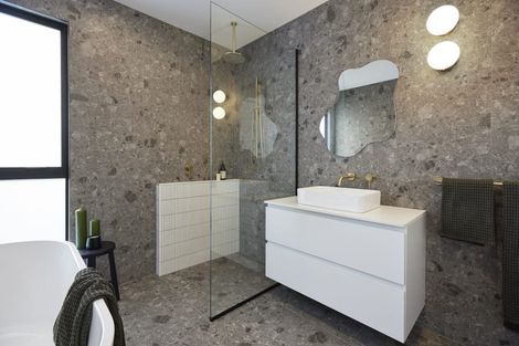 Photo of property in 1 Whitworth Lane, Omokoroa, 3114