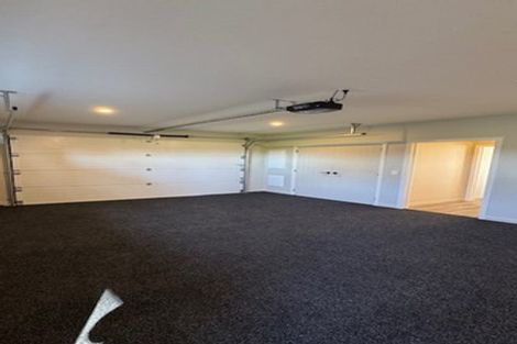 Photo of property in 32 West Place, Greenmeadows, Napier, 4112